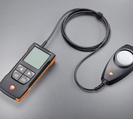 Original Testo 545 Digital Pressure Gauge with App Connection 1 Year Warranty and ABS + PC / TPE Housing
