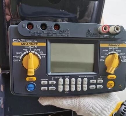 YOKOGAWA Multifunction Calibrator CA71 Multimeter