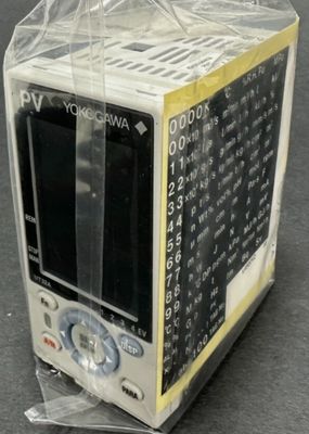 Yokogawa General Purpose Temperature Controller UT35A/UT32A UT32A-000-10-00 Digital Indicating Controller