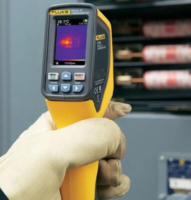 Fluke VT04A visual IR thermometer