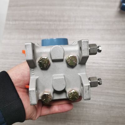 ΡοζμόουντTM 3051 CoplanarTM Πυροσκόπτης 3051CD2A02A1JM6K5S5Q4 + + 0305RC32