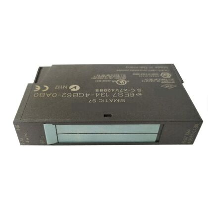 Siemens 6ES7138-4FB04-0AB0 PLC Digital Input Module with Modbus Network and 2 I/O Number IO-Link Interface